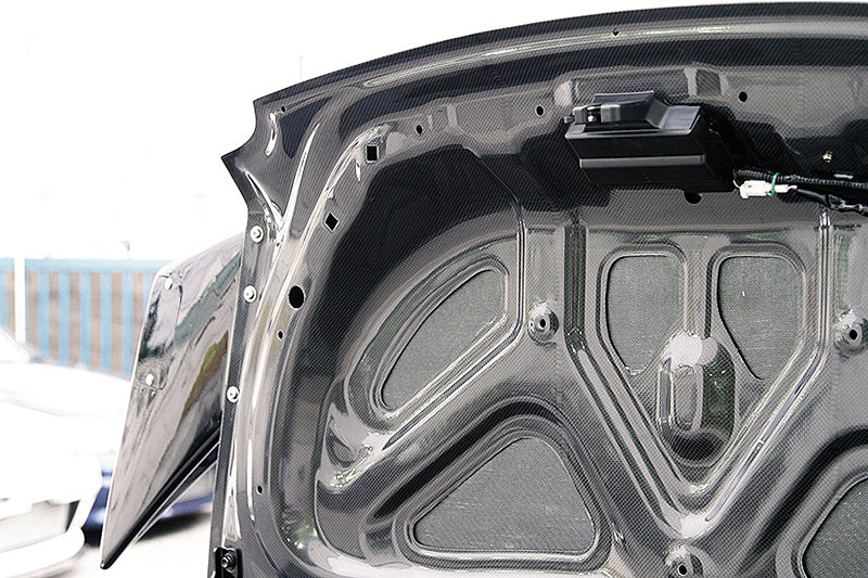 Top Secret R35 Carbon Trunk
