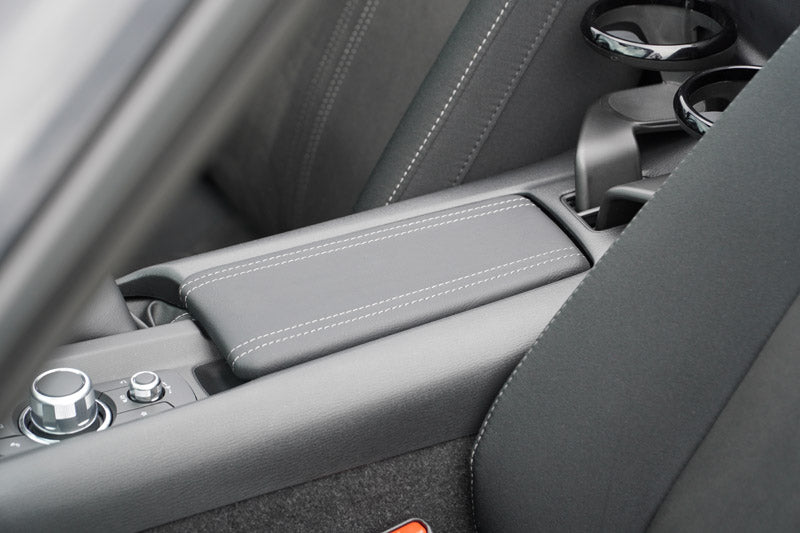 AutoExe Mazda Roadster (ND) Center Console Lid