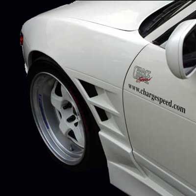 CHARGESPEED Nissan Silvia S13 / PS13 D-1 Style Vented Front Fenders (20mm Wider per Side)