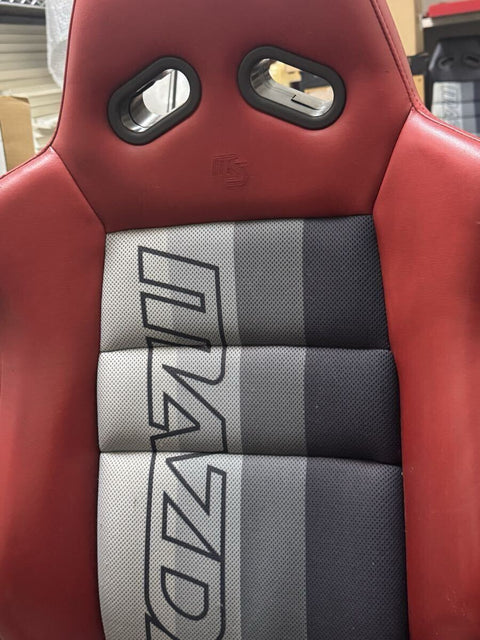 Mazdaspeed Mu-Len Leather Sport Seats (Red)