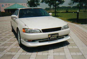 US Racing Sports Toyota Mark II (JZX90) Front Bumper with Lip
