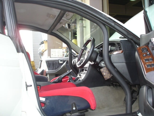 Saito Roll Cage Nissan Laurel (C35) Roll Cage