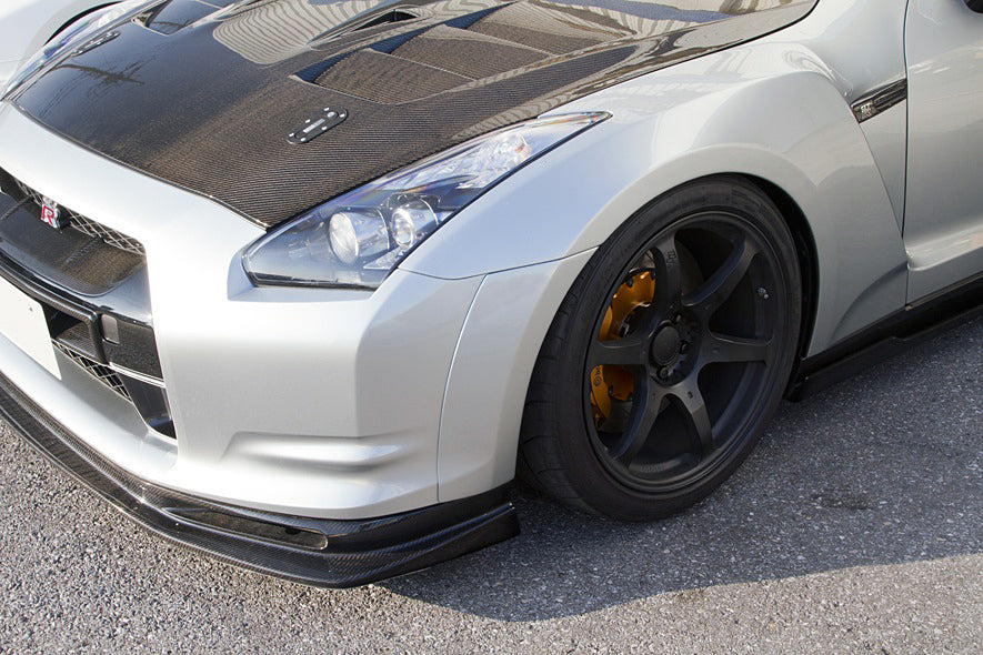 Top Secret R35 Front Wide Fenders TYPE 2