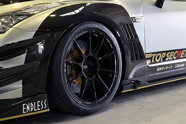 Top Secret R35 Front Wide Fenders TYPE 2
