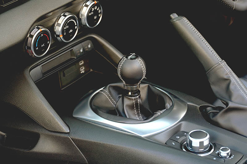 AutoExe Mazda RX-7 (FD3S / FC3S) Shift Knob (Manual)