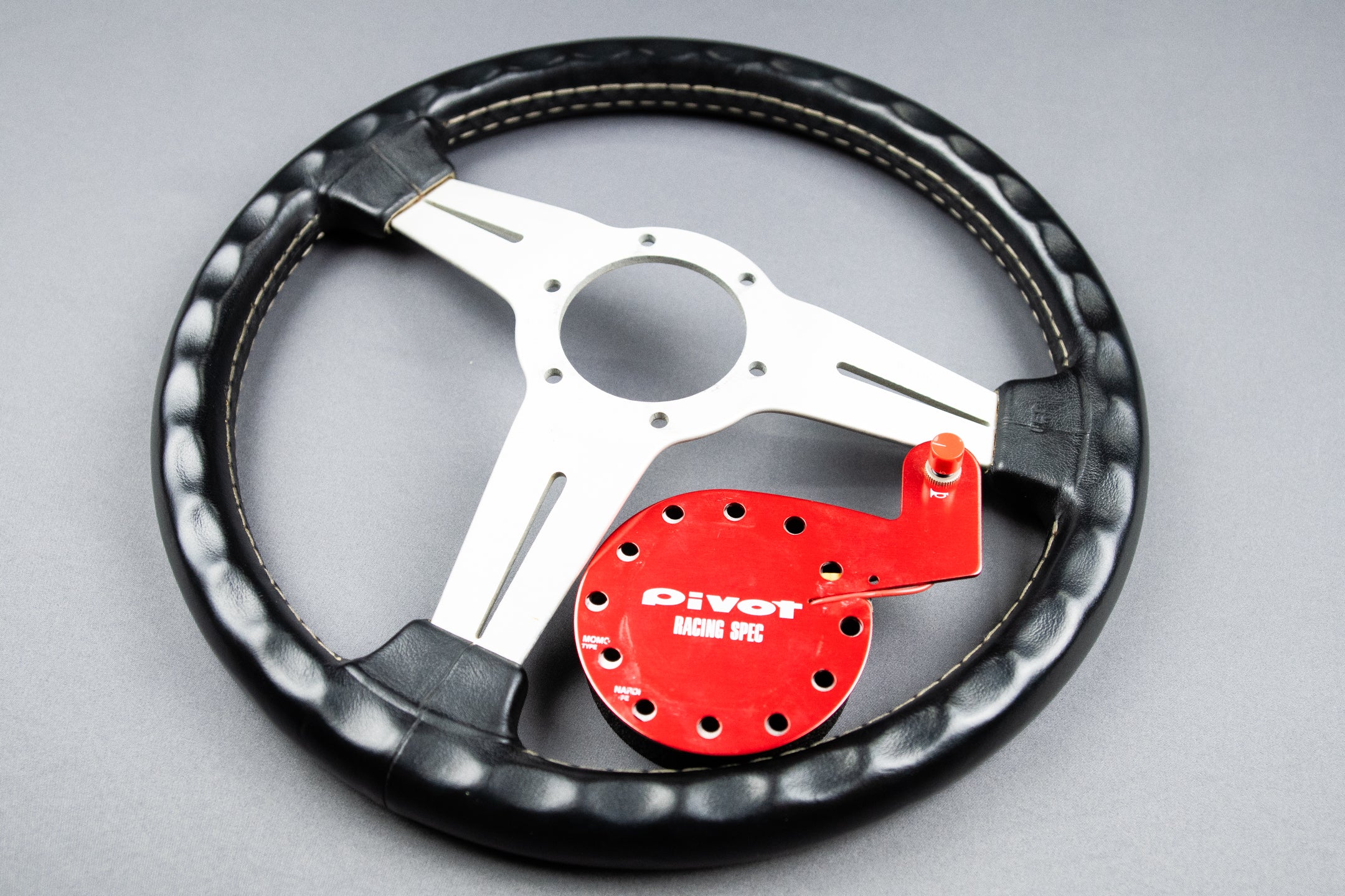 330mm Nardi Classic *Pivot Horn* – GET Japan