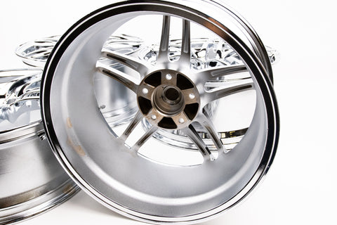 AVS Model 5 17" 9JJ +40, 8JJ +38 (5x114.3) *Triple Chrome Plated*