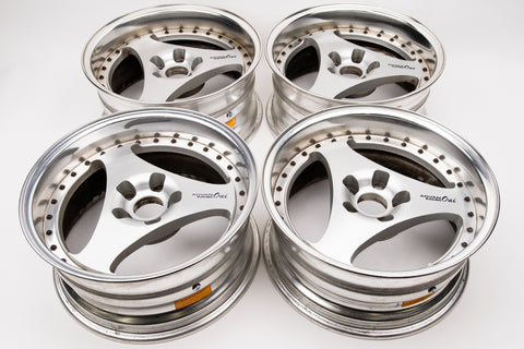 Advan Racing Oni 17" 8J, -1 (5x114.3)