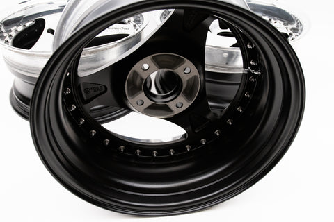 Advan Oni 16" 8J +25 (4x114.3)