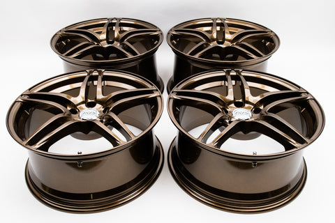 AVS Model 5 17" 9JJ +35, 8JJ +30 (5x114.3)