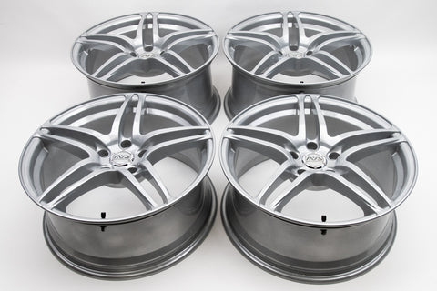 AVS Model 5 18" 9J +40, 8J +38 (5x114.3)